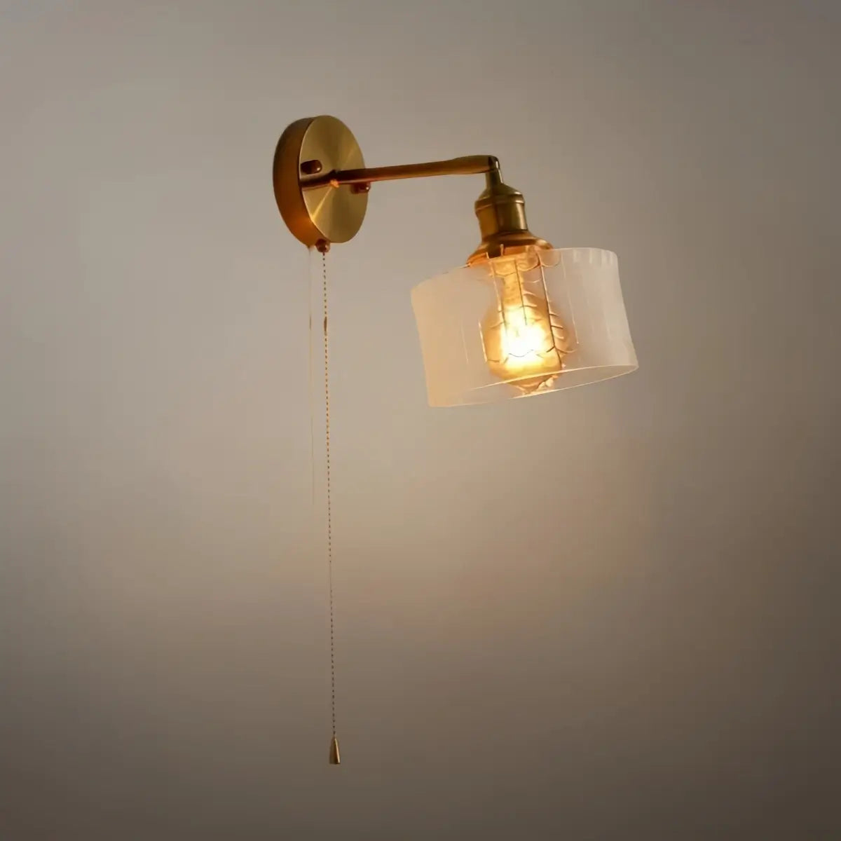 Vetro Vintage Brass Wall Lamp